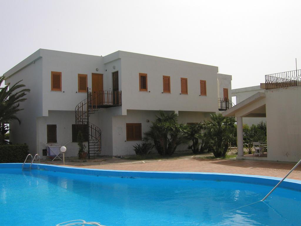 מילאצו Residence Covo Degli Dei מראה חיצוני תמונה