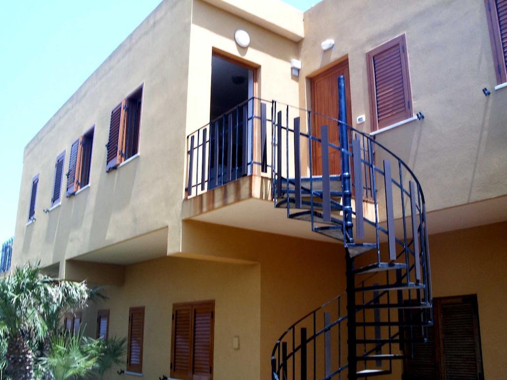 מילאצו Residence Covo Degli Dei מראה חיצוני תמונה