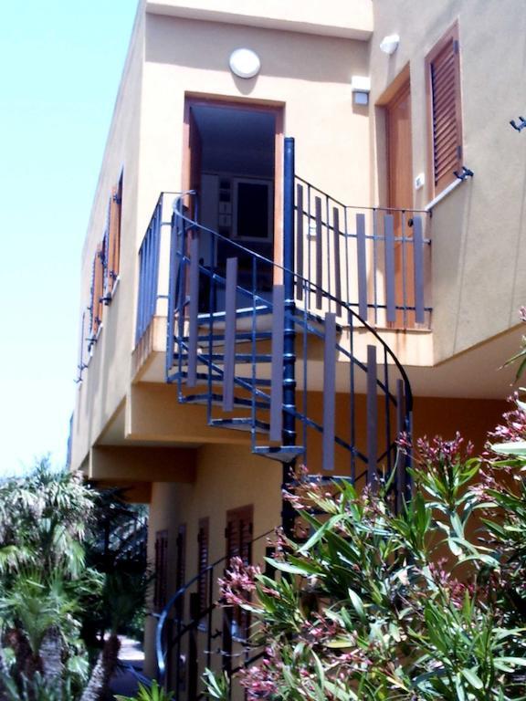 מילאצו Residence Covo Degli Dei מראה חיצוני תמונה