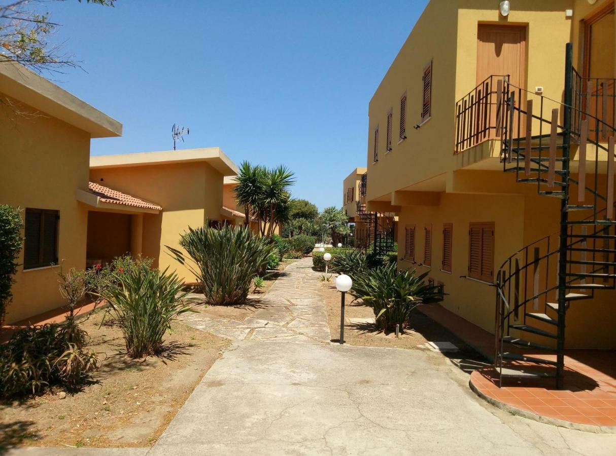 מילאצו Residence Covo Degli Dei מראה חיצוני תמונה