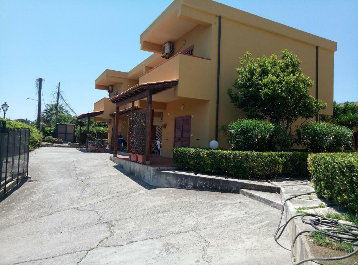 מילאצו Residence Covo Degli Dei מראה חיצוני תמונה